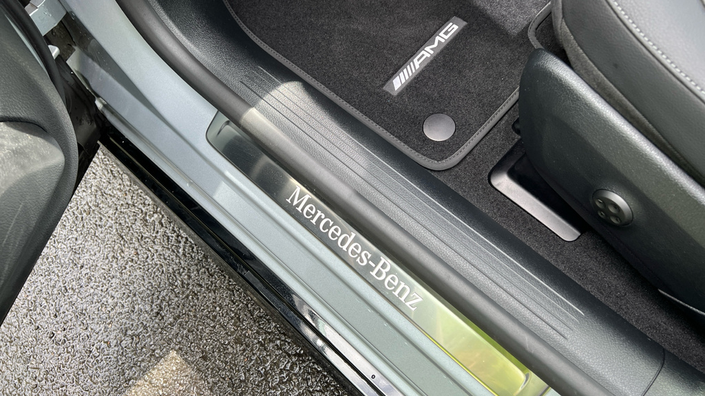 Mercedes-Benz EQE 350 215Kw Amg Line Edition 96Kwh Black #45