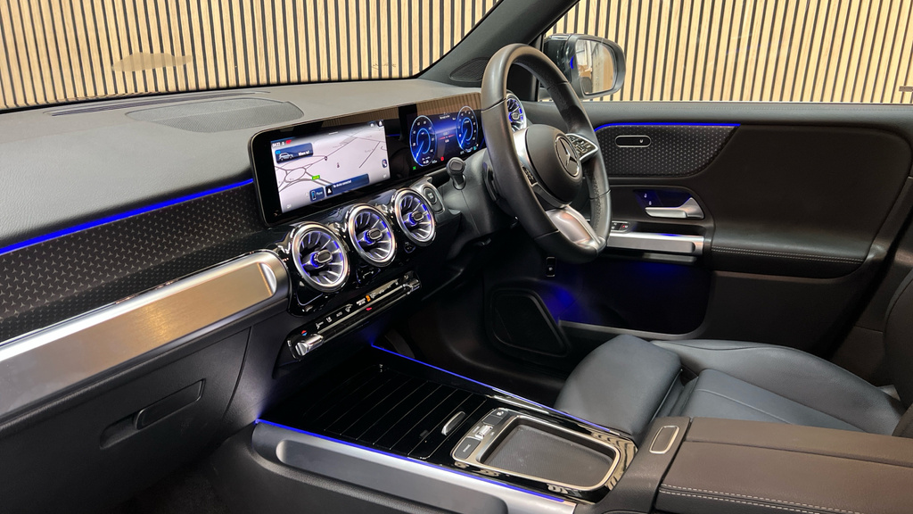 Mercedes-Benz EQB Eqb 250 140Kw Amg Line Premium 70.5Kwh Blue #45
