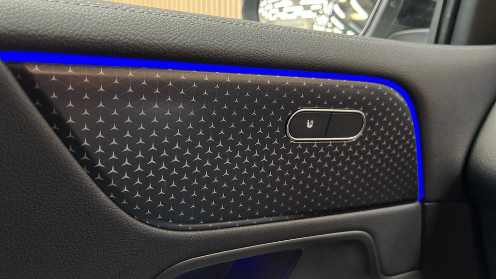 Mercedes-Benz EQB Eqb 250 140Kw Amg Line Premium 70.5Kwh Blue #36