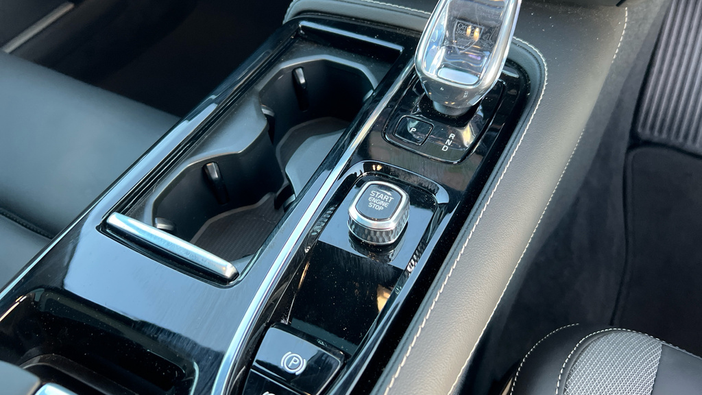 Volvo V60 Plus, T6 Awd Plug-in Hybrid, Dark Grey #36