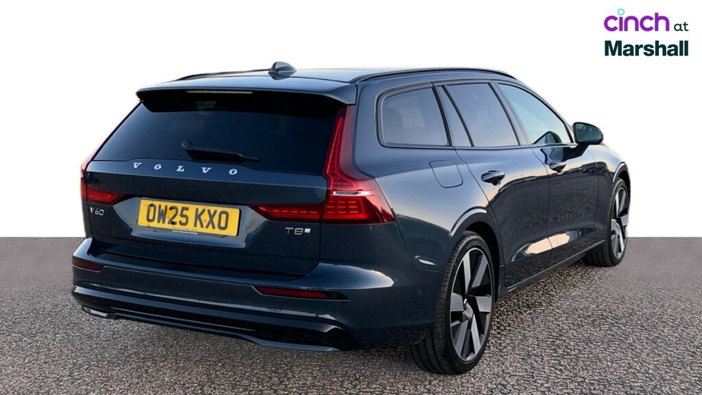 Volvo V60 Plus, T6 Awd Plug-in Hybrid, Dark Grey #3