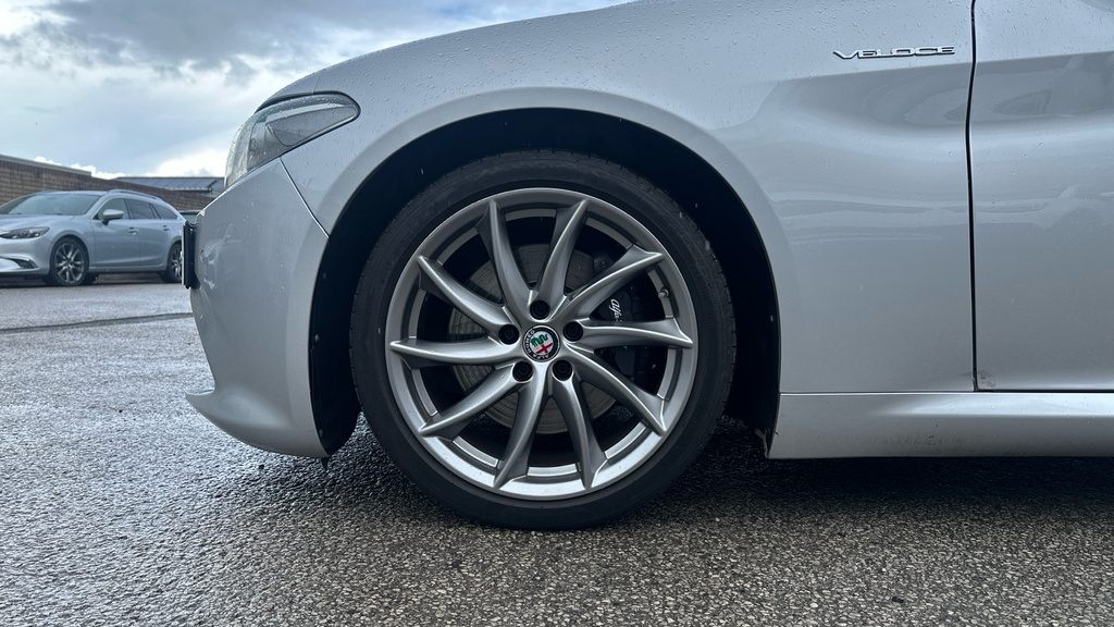 Alfa Romeo Giulia 2.9 V6 Bi-turbo Quadrifoglio Saloon Aut Black #23