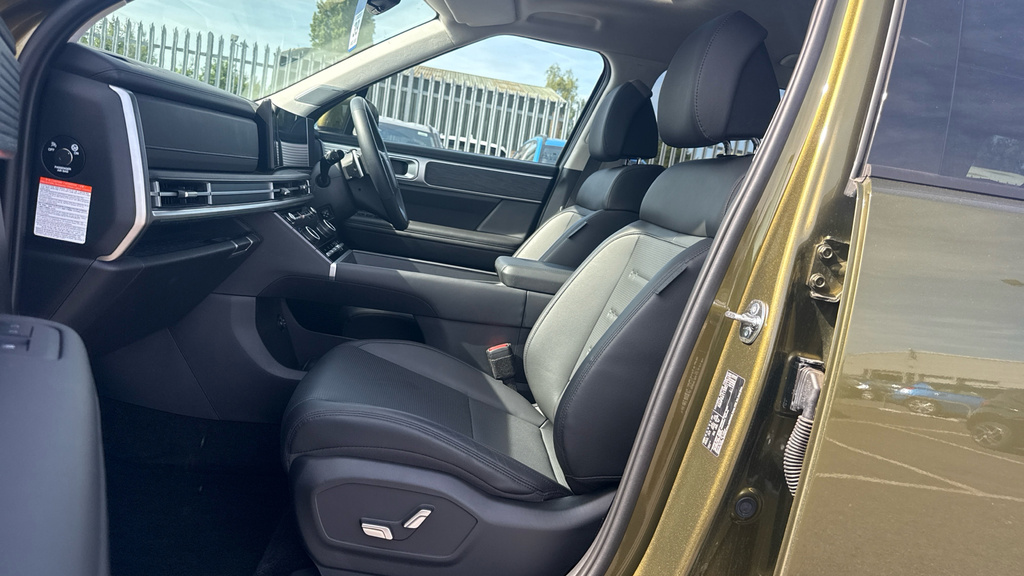 Hyundai Santa Fe 1.6 Tgdi Plug-in Hybrid Ultimate 4Wd Black #9