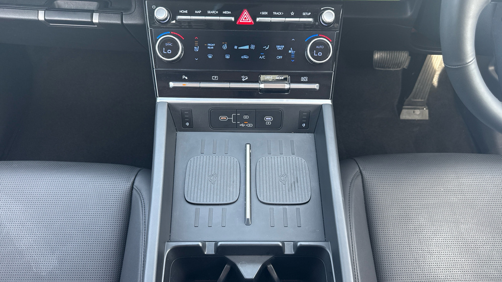 Hyundai Santa Fe 1.6 Tgdi Plug-in Hybrid Ultimate 4Wd Black #24