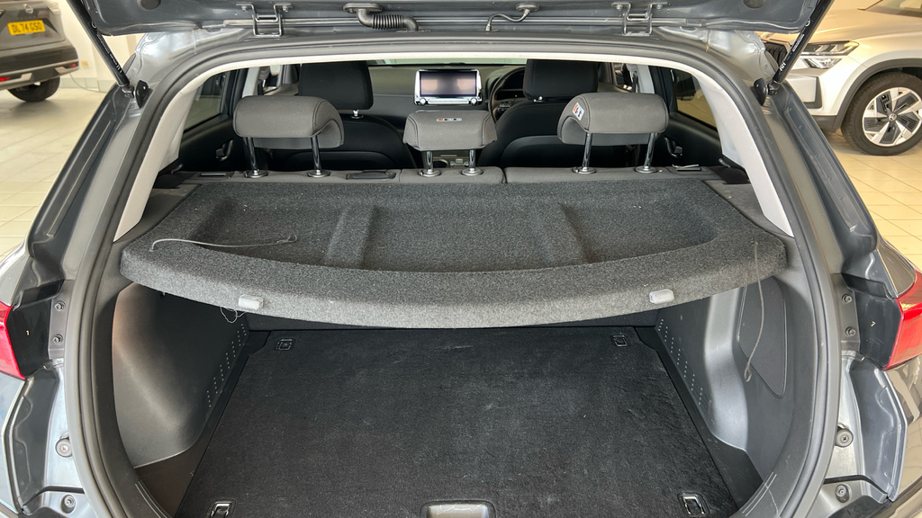 Hyundai Kona 1.0 Tgdi 48V Mhev N Line Black #43