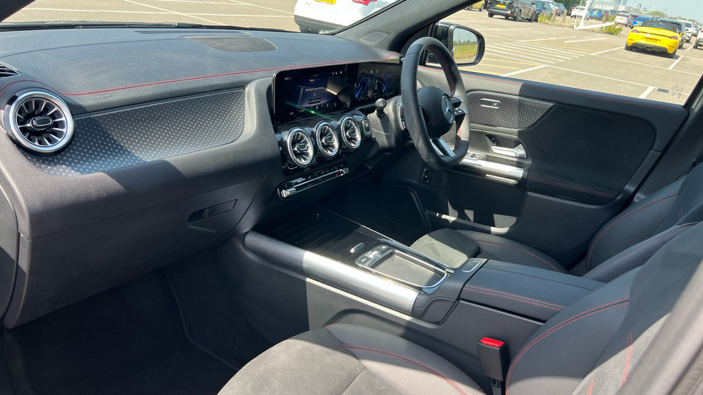 Mercedes-Benz EQA 250 140Kw Urban Edition 70.5Kwh 2025 Grey #11