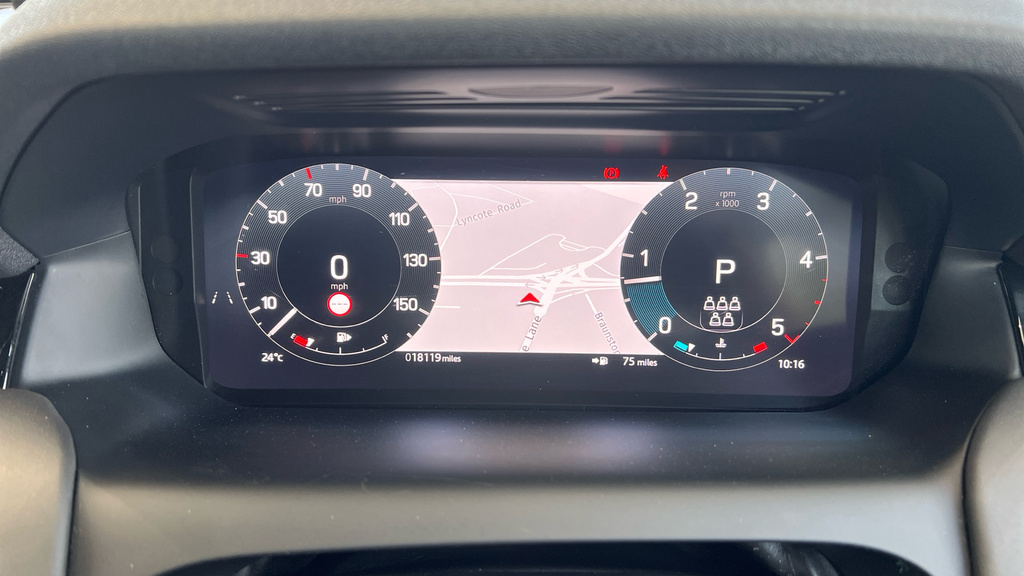 Land Rover Discovery Sport 2.0 D200 Dynamic Hse 7 Seat 2024 Grey #12