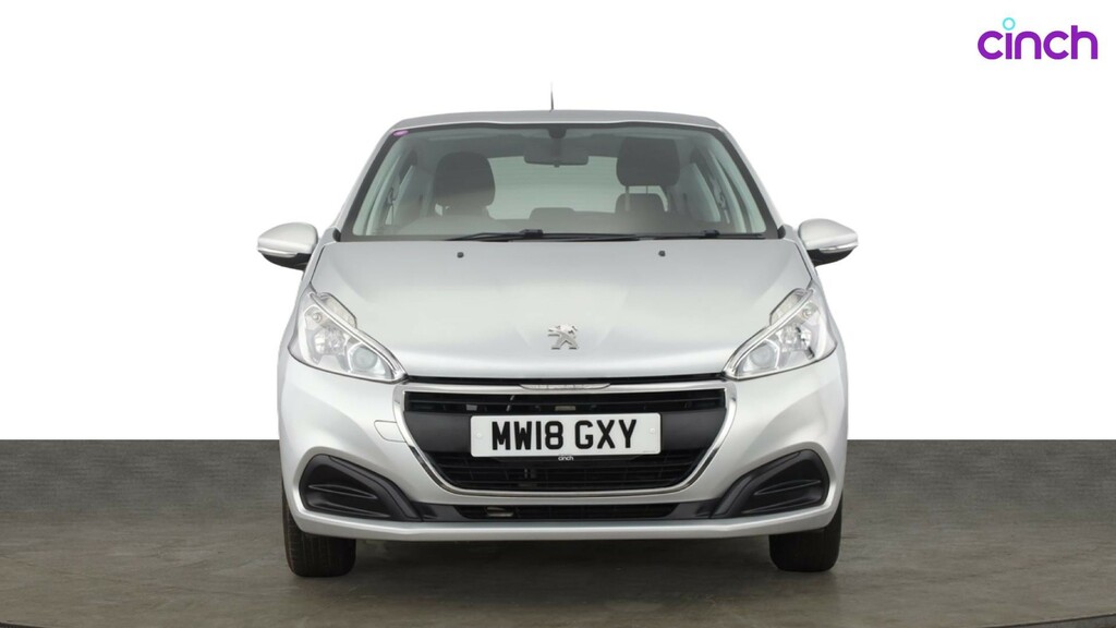 Peugeot 208 1.2L Signature White #8