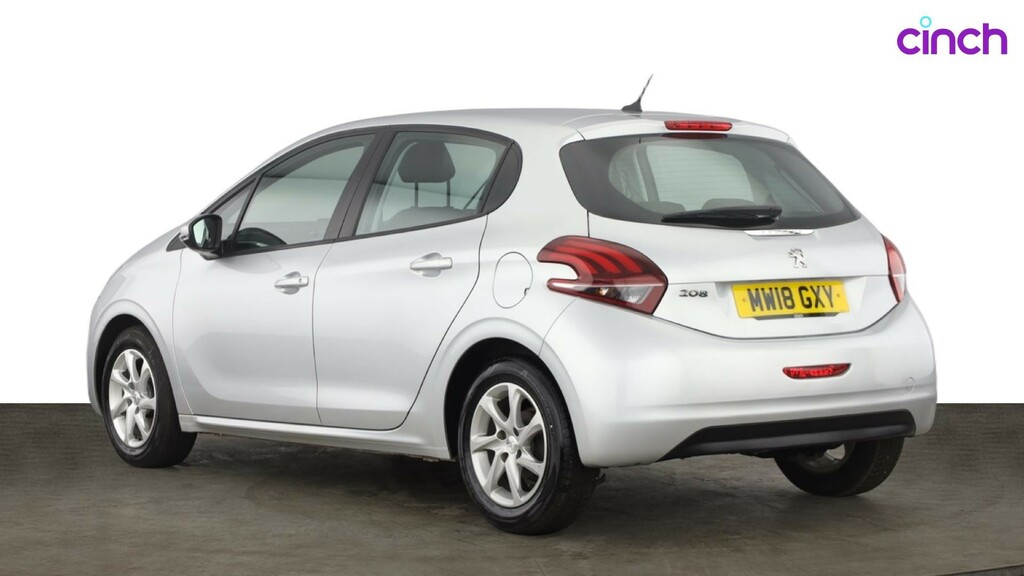 Peugeot 208 1.2L Signature White #5