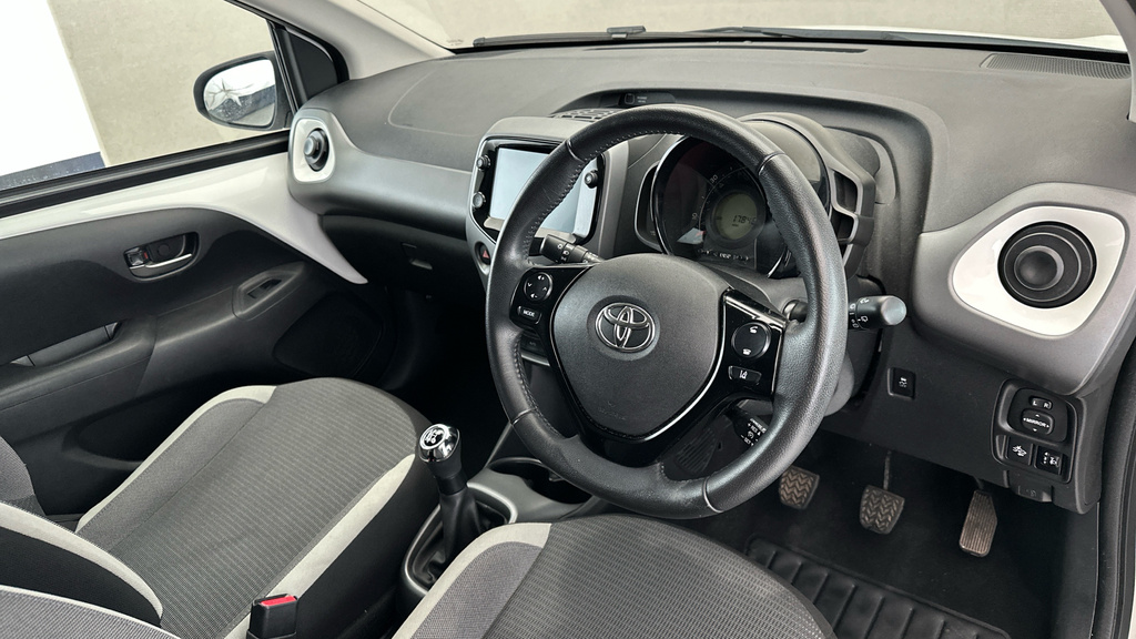 Toyota Aygo X 1.0 Vvt-i X-trend Euro 6 Ss Black #9
