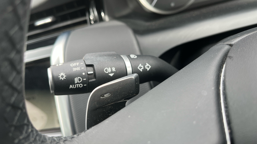 Land Rover Discovery Sport 1.5 P300e R-dynamic Se 5 Seat Blue #26