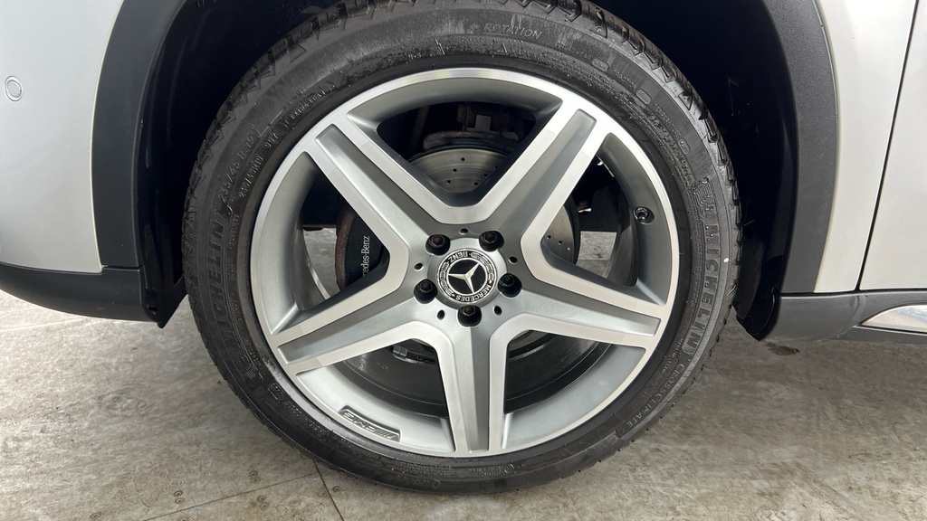 Mercedes-Benz GLA Class 1.6 Gla180 Urban Edition Suv 7G-dct Eur Grey #23