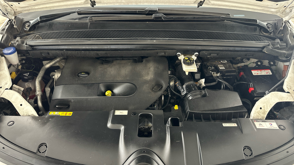 Citroen Grand C4 Picasso Picasso 1.6 Bluehdi White #28