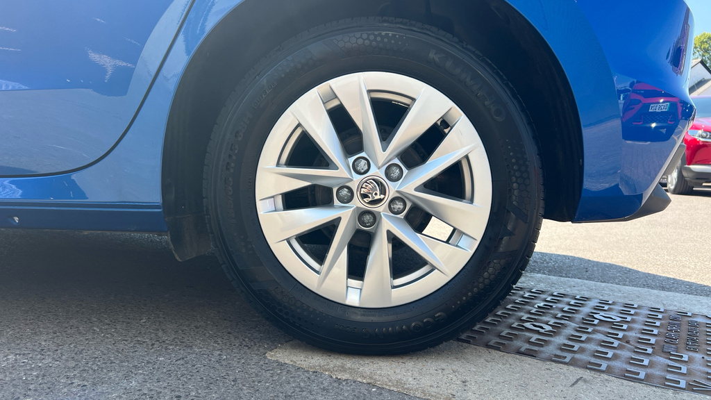 Skoda Fabia 1.0 Tsi Se Comfort Hatchback Eur Blue #17