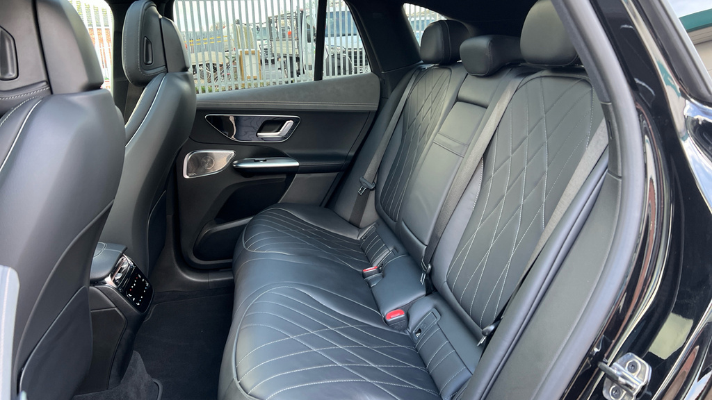 Mercedes-Benz EQE 350 4Matic 215Kw Amg Line 89Kwh Grey #27