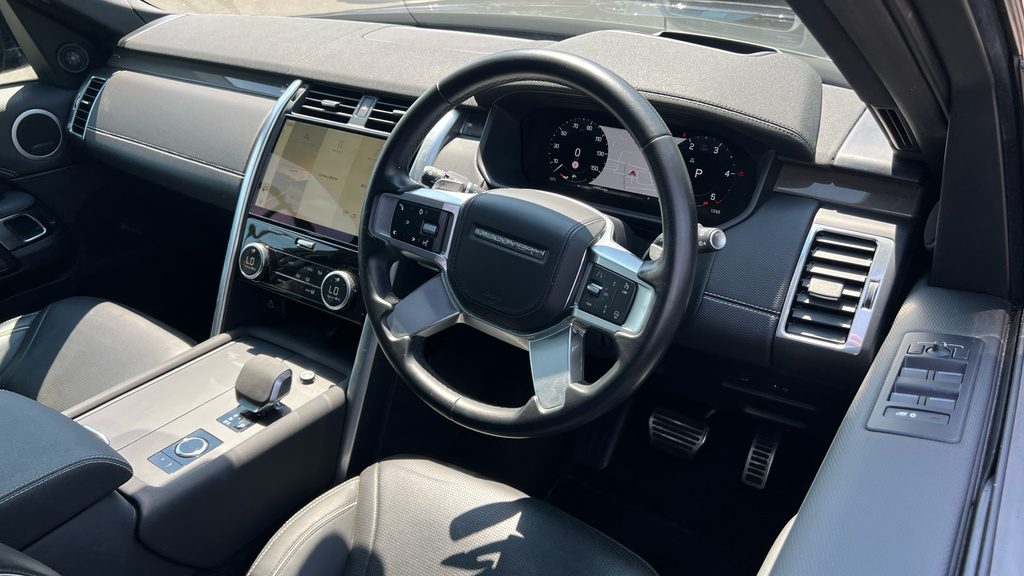 Land Rover Discovery 2022 2.0 D200 Mhev Urban Edition Suv Au Grey #9