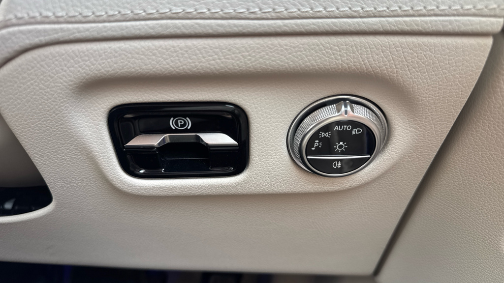 Mercedes-Benz EQS Eqs 450 108.4Kwh Exclusive Luxury Saloon Elec Black #61