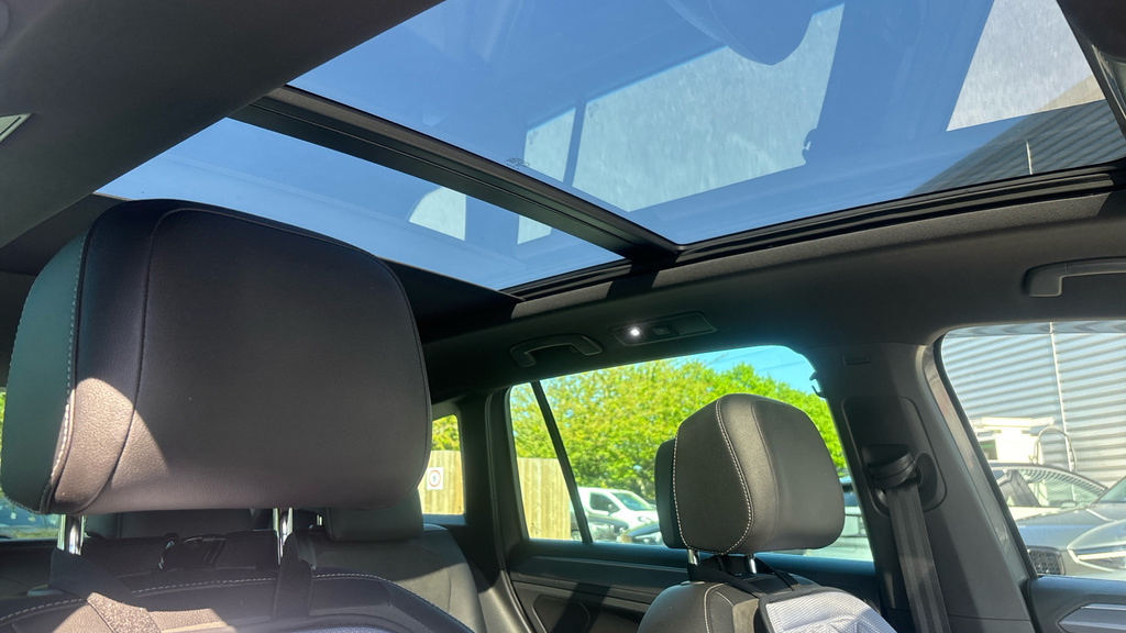 Volkswagen Tiguan 1.5 Tsi 150 Life Dsg 2020 White #32