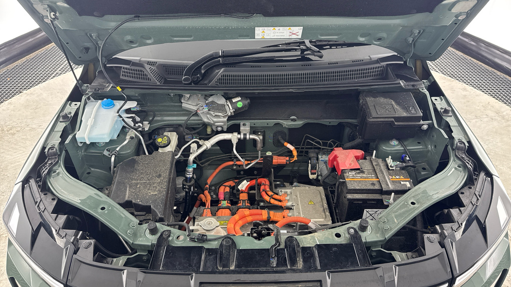Dacia Spring Extreme Red #16