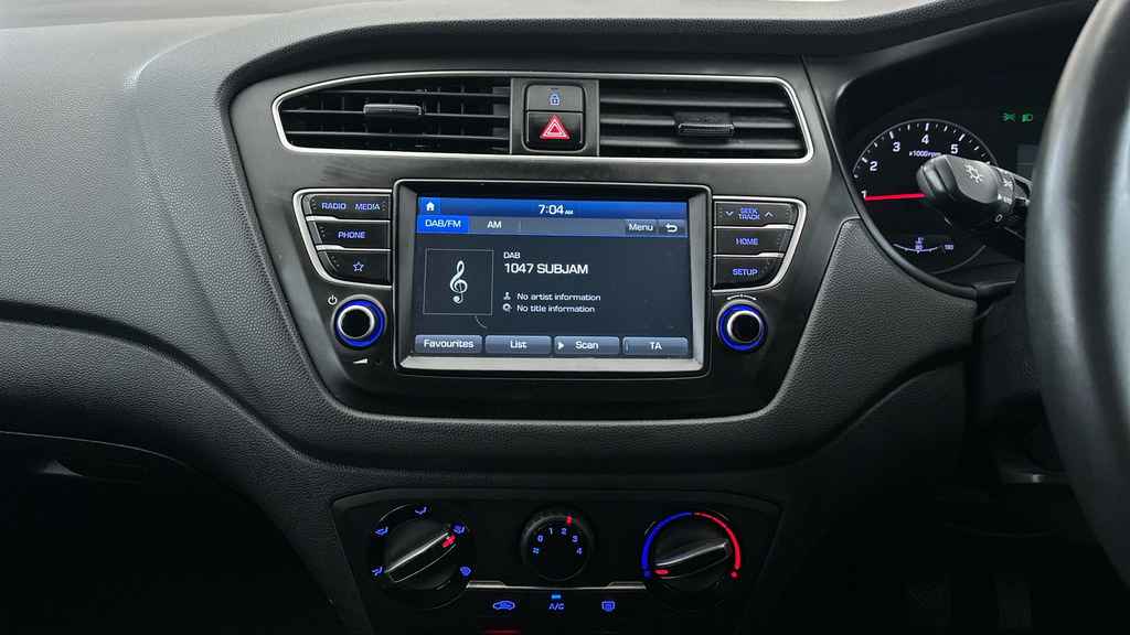 Hyundai I20 1.0 T-gdi Premium Nav Isg 100Ps Hb Blue #15