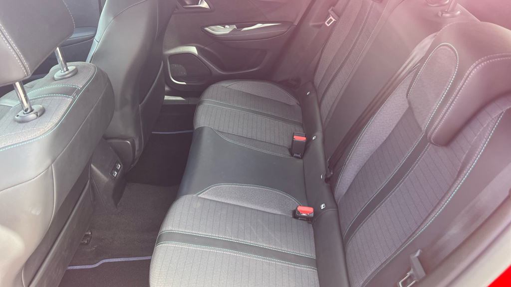 Peugeot 2008 1.2 Puretech Allure Suv Eat Euro 6 Ss #18