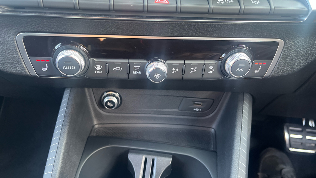 Audi SQ2 Petrol Grey #42