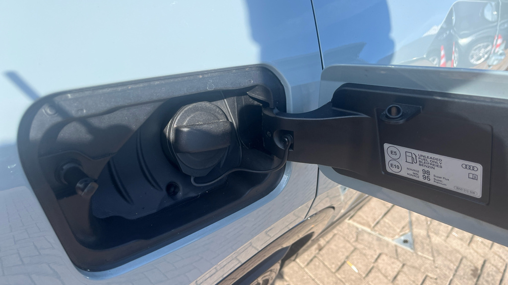 Audi SQ2 Petrol Grey #26
