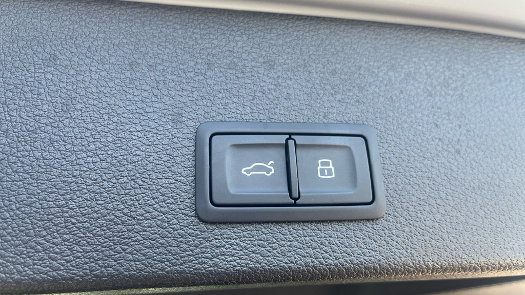 Audi SQ2 Petrol Grey #45