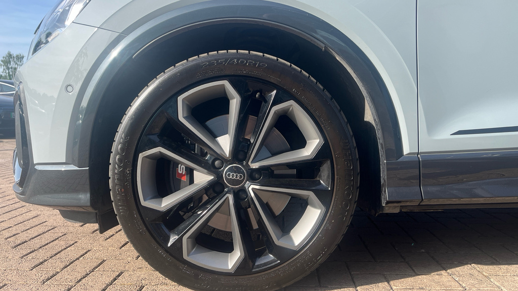 Audi SQ2 Petrol Grey #18