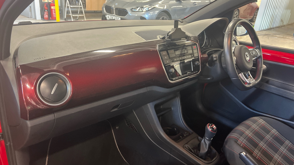 Volkswagen Up Gti 1.0 Tsi 115Ps Tsi 6-Speed Black #11