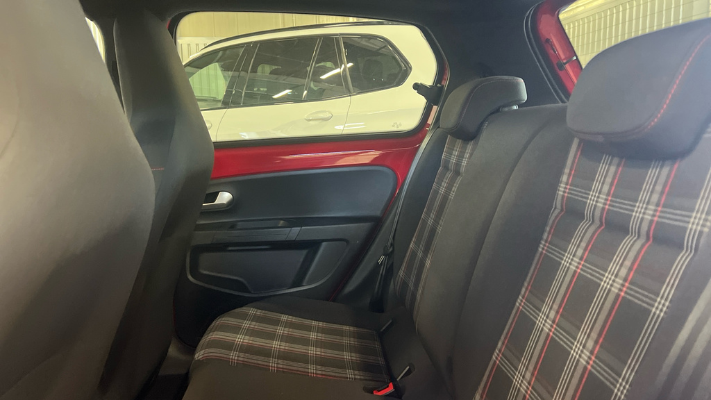 Volkswagen Up Gti 1.0 Tsi 115Ps Tsi 6-Speed Black #17