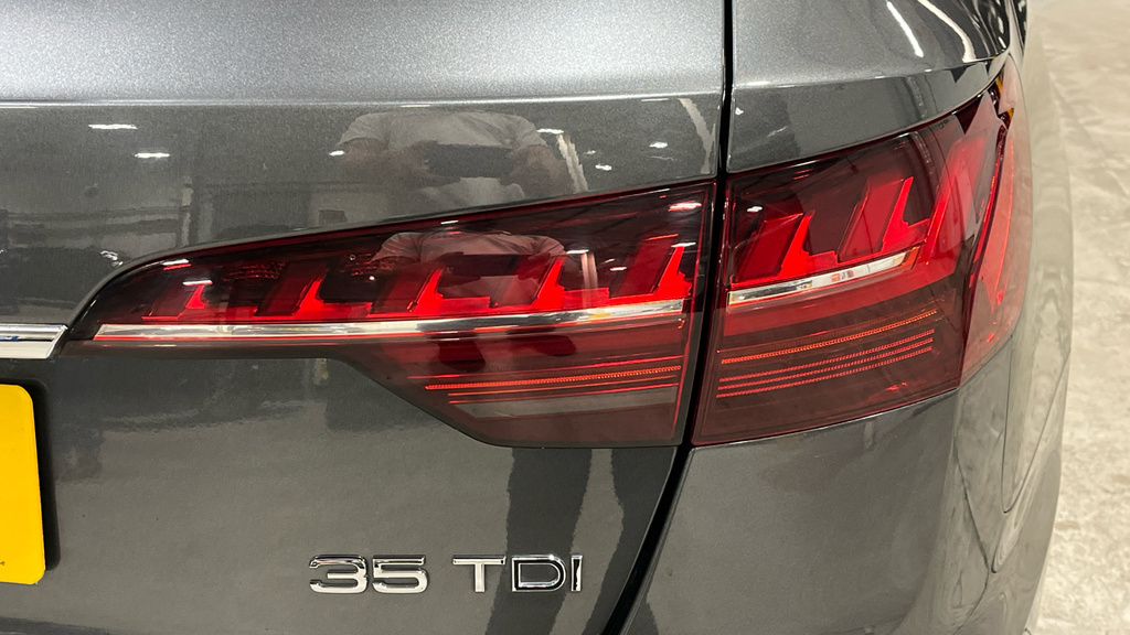 Audi A4 Avant 2.0 Tfsi 35 S Line Estate S Tronic Euro Blue #42