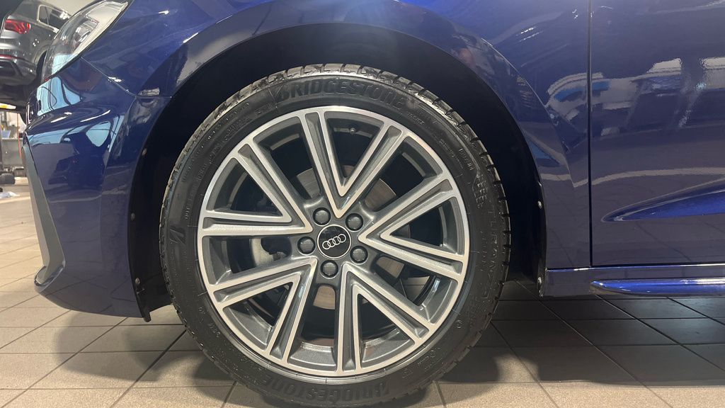 Audi A1 1.0 Tfsi 30 Sport Sportback Euro 6 5-Door Blue #17