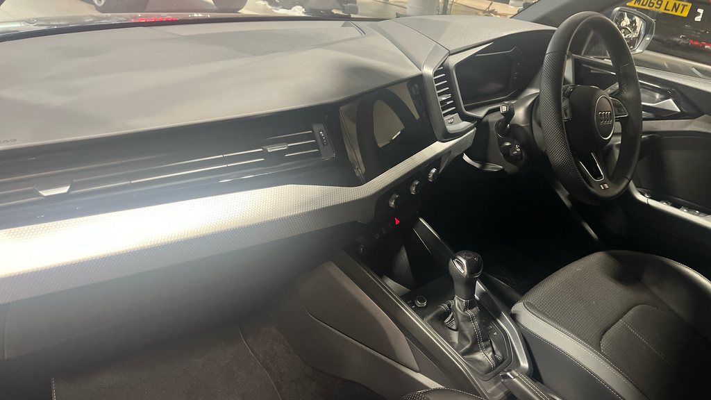 Audi A1 1.0 Tfsi 30 Sport Sportback Euro 6 5-Door Blue #10