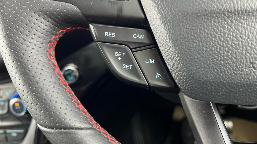 Ford Kuga 1.5 Ecoboost 120 Zetec 2Wd- Privacy Glass, Voi White #10