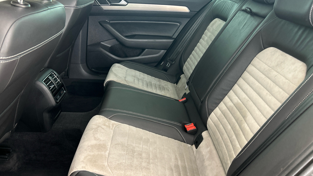 Volkswagen Passat 2018 2.0 Tdi Gt Estate Euro 6 S Black #20