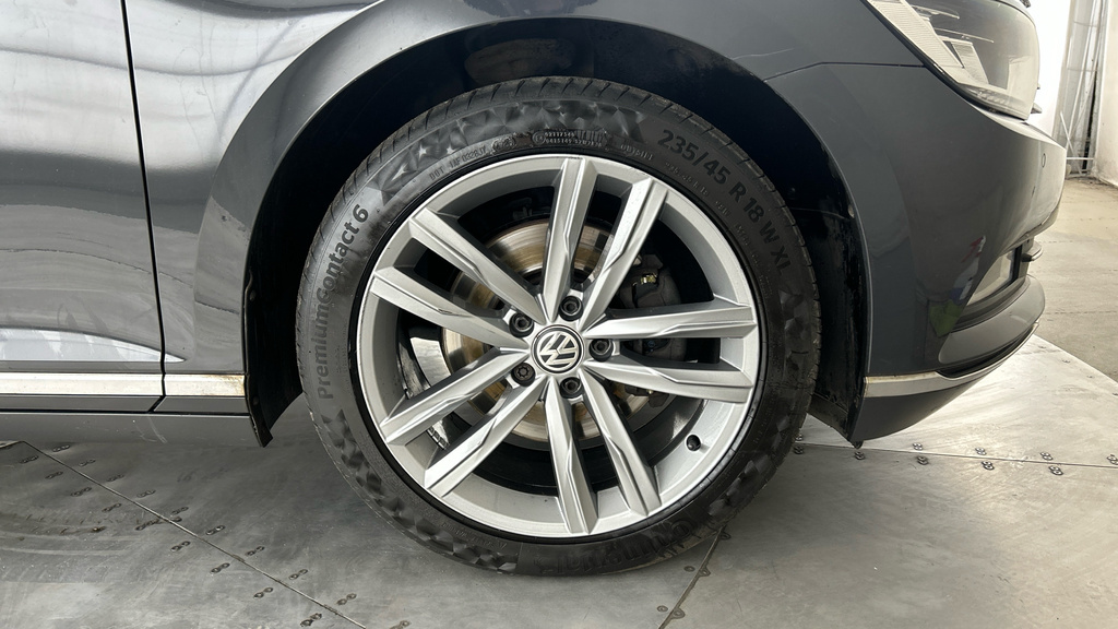 Volkswagen Passat 2018 2.0 Tdi Gt Estate Euro 6 S Black #26