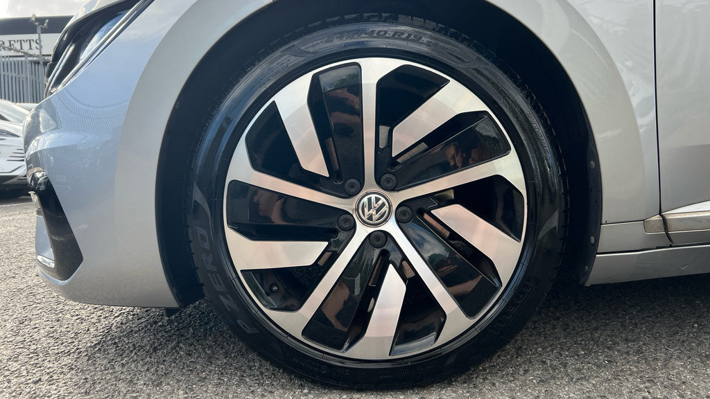 Volkswagen Arteon Pa R-line 2.0 Tsi 190Ps 7-Speed Dsg Grey #22