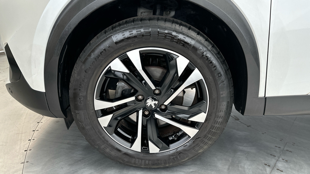 Peugeot 2008 1.2 Puretech Allure Suv Eat Euro 6 Ss Red #23