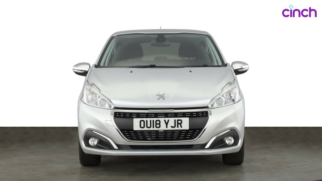 Peugeot 208 1.2 Ss Signature 82 Bhp White #8