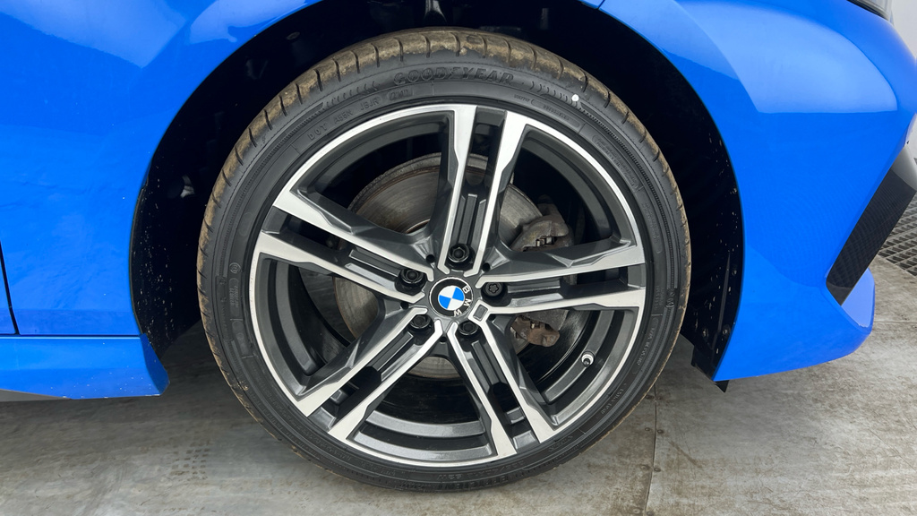 BMW 2 Series Gran Coupe Gran Coupe 1.5 218I Sport Saloon Black #30