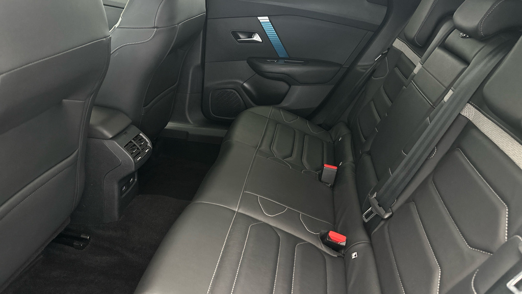 Citroen e-C4 E-c4 Shine Brown #22