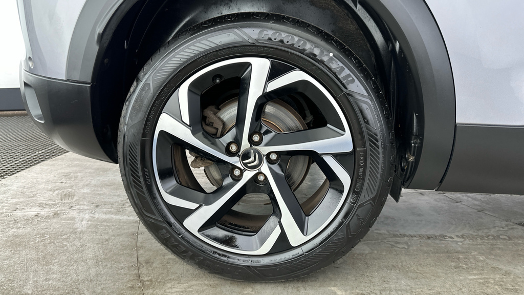 Citroen C5 Aircross 1.6 Plug-in Hybrid 225 Shine Plus E-eat8 White #32