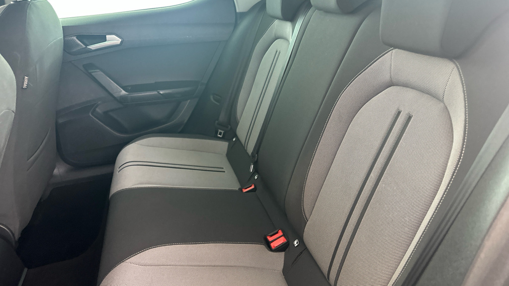 Seat Leon 1.5 Tsi Evo Fr 5 Seat Family Sports Hatchba Black #22