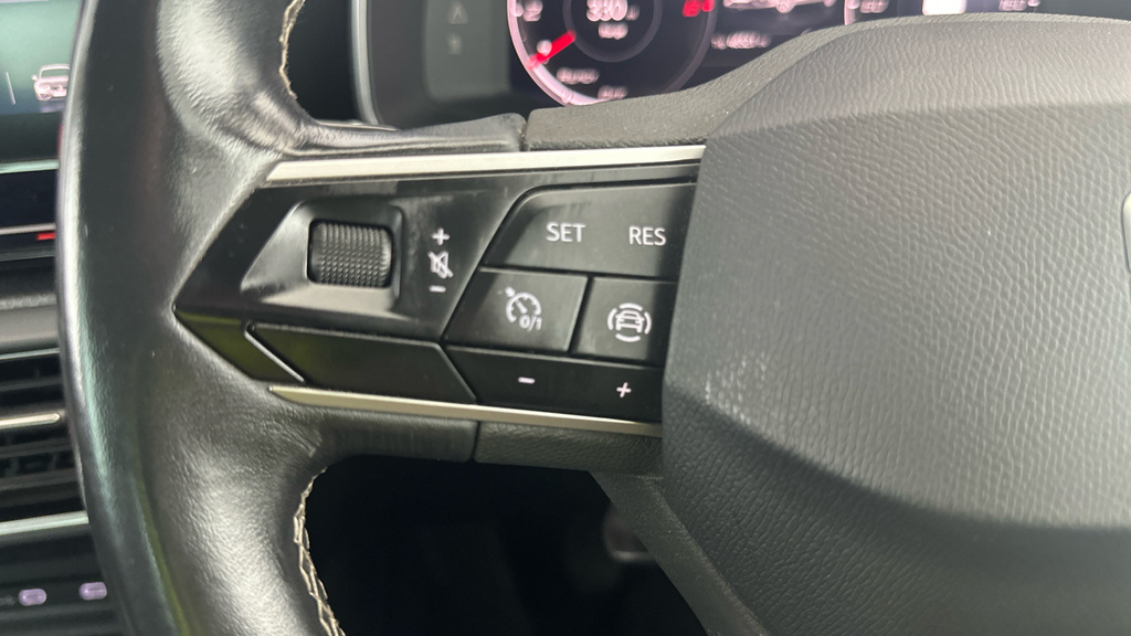 Seat Leon 1.5 Tsi Evo Fr 5 Seat Family Sports Hatchba Black #18