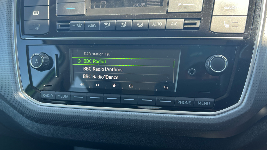 Skoda Citigo 61Kw Se L 37Kwh White #24