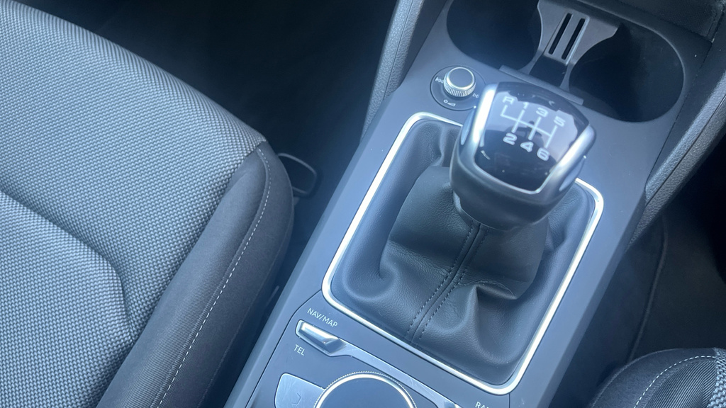 Audi Q2 Sport 35 Tfsi 150 Ps S Tronic Comfort And Sound P Black #29