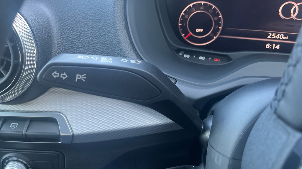 Audi Q2 Sport 35 Tfsi 150 Ps S Tronic Comfort And Sound P Black #34