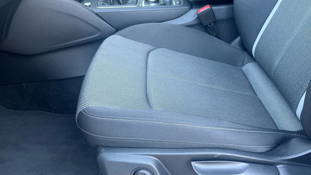 Audi Q2 Sport 35 Tfsi 150 Ps S Tronic Comfort And Sound P Black #32