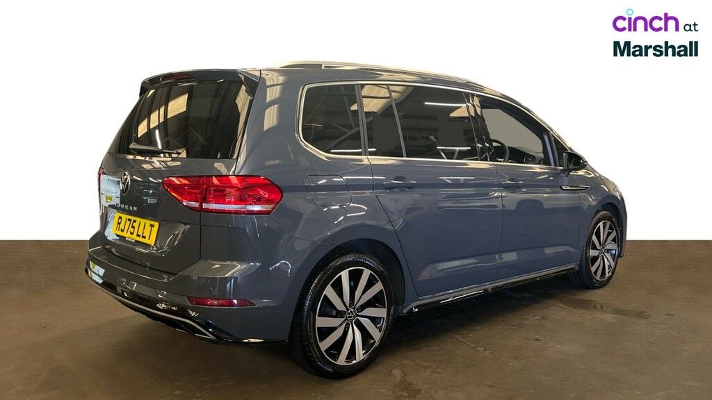 Volkswagen Touran Touran 1.5 Tsi Evo Match Black #3